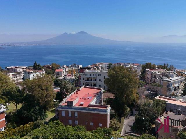 Appartamento in vendita a Napoli NA