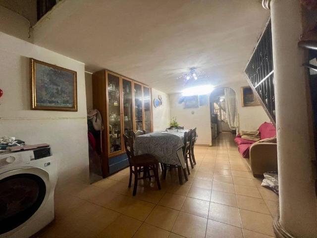 Appartamento in vendita a Napoli NA