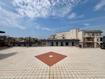 Appartamento in vendita a Napoli NA