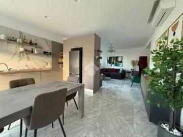 Appartamento in vendita a Napoli NA