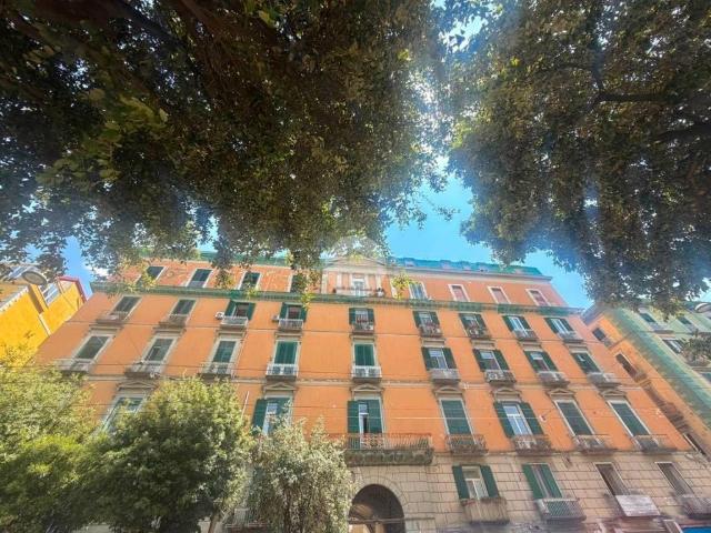 Appartamento in vendita a Napoli NA