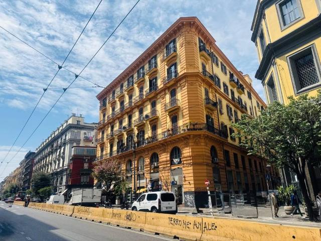 Appartamento in vendita a Napoli NA