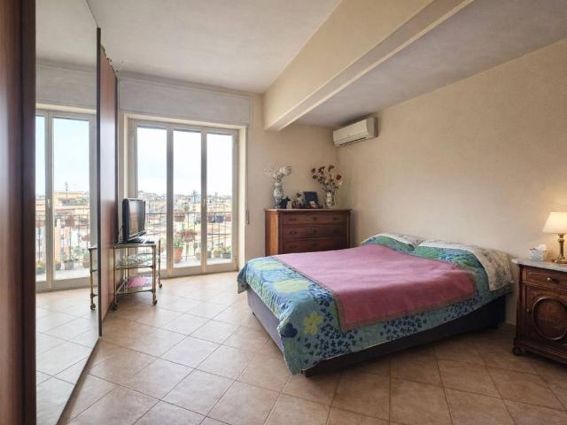 Appartamento in vendita a Napoli NA