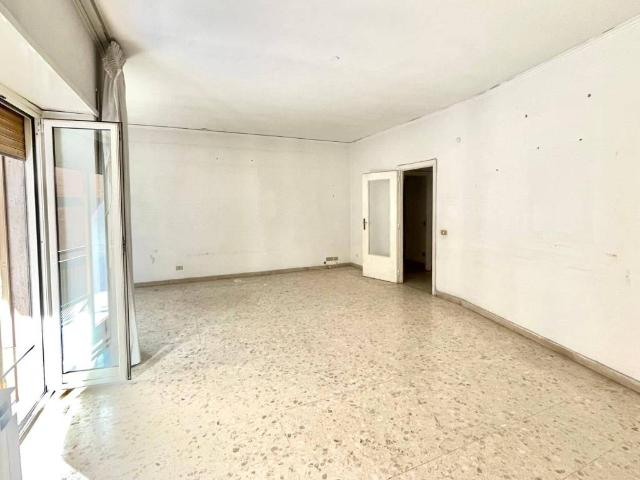Appartamento in vendita a Napoli NA