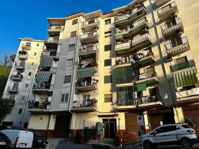 Appartamento in vendita a Napoli NA