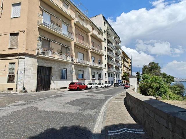 Appartamento in vendita a Napoli NA