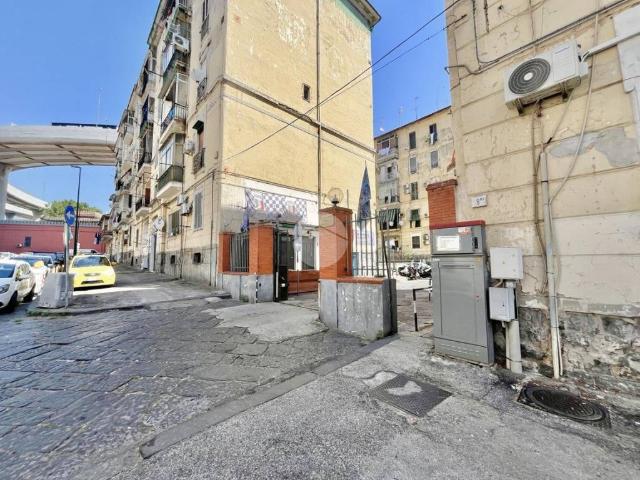 Appartamento in vendita a Napoli NA