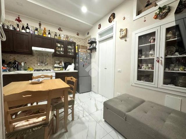 Appartamento in vendita a Napoli NA