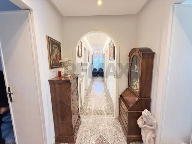 Appartamento in vendita a Napoli NA