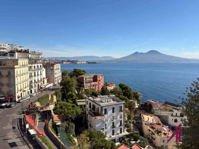 Appartamento in vendita a Napoli NA