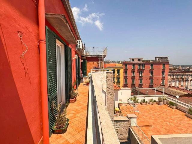 Appartamento in vendita a Napoli NA
