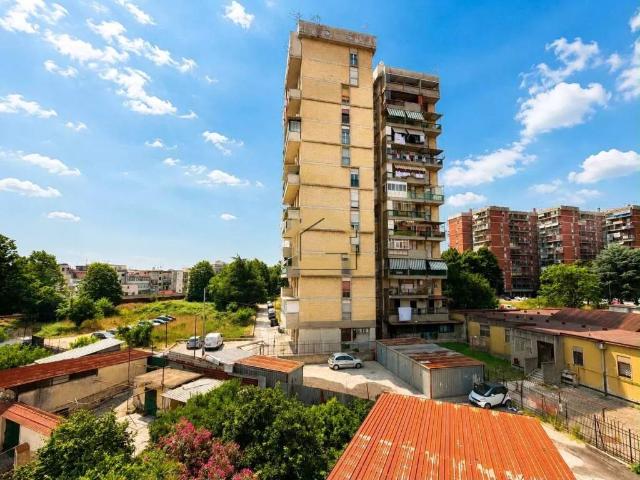 Appartamento in vendita a Napoli NA