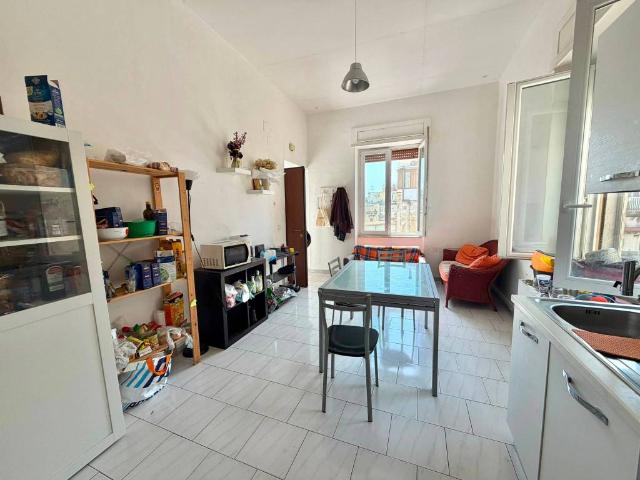 Appartamento in vendita a Napoli NA