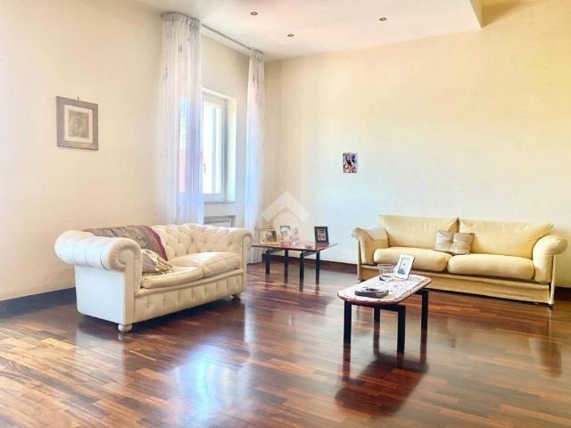 Appartamento in vendita a Napoli NA