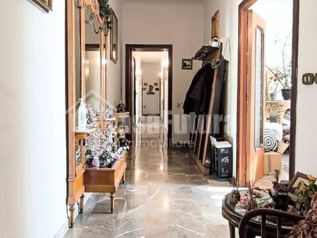 Appartamento in vendita a Napoli NA