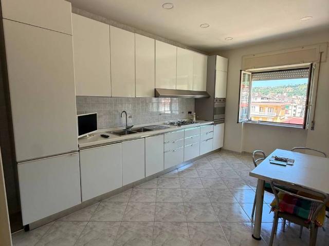 Appartamento in vendita a Napoli NA