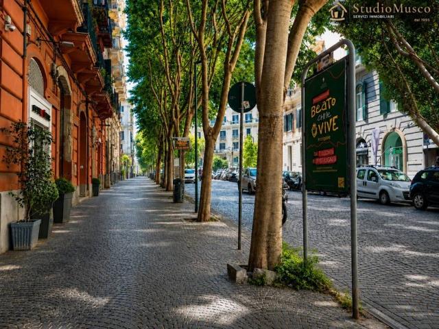 Appartamento in vendita a Napoli NA