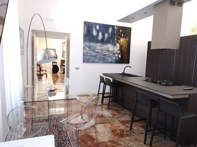 Appartamento in vendita a Napoli NA