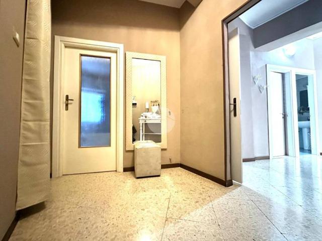 Appartamento in vendita a Napoli NA