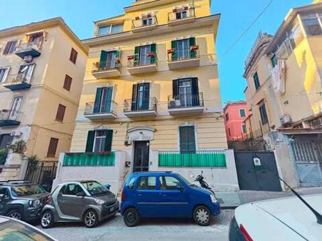 Appartamento in vendita a Napoli NA