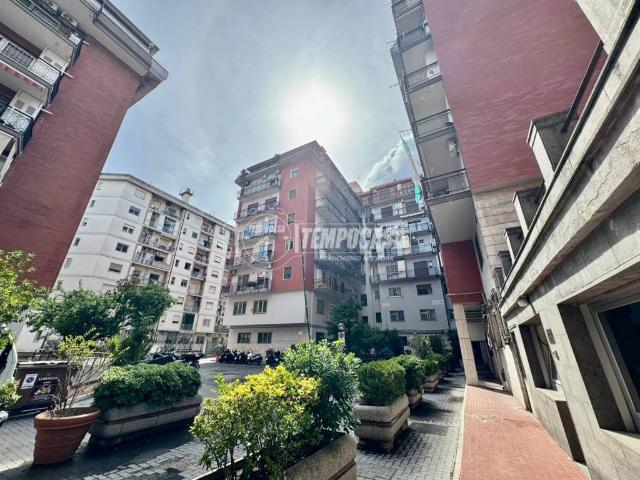 Appartamento in vendita a Napoli NA