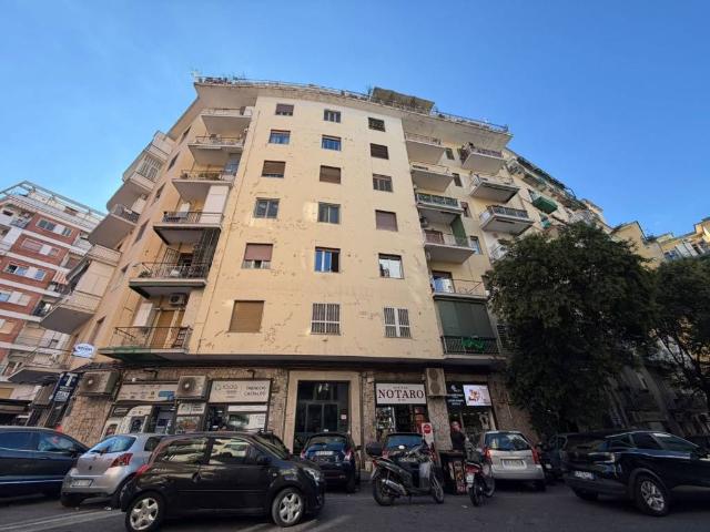 Appartamento in vendita a Napoli NA