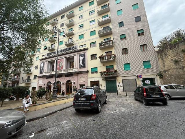 Appartamento in vendita a Napoli NA