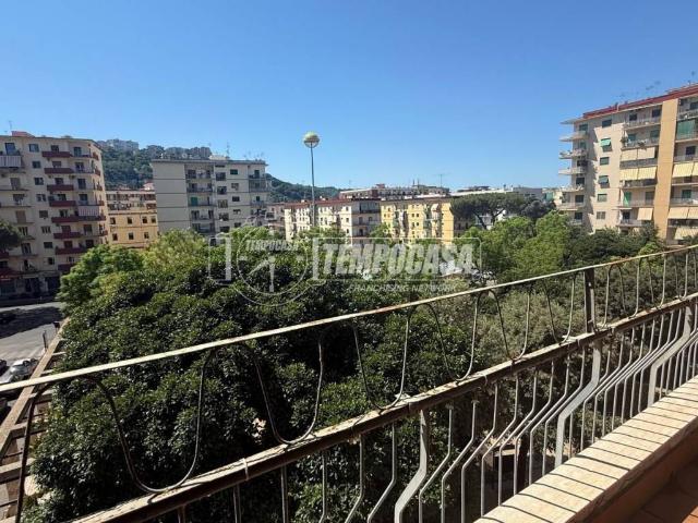 Appartamento in vendita a Napoli NA