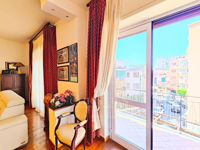 Appartamento in vendita a Napoli NA