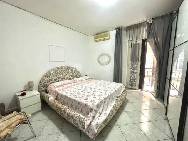 Appartamento in vendita a Napoli NA