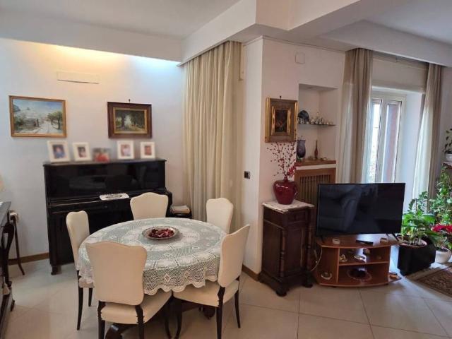 Appartamento in vendita a Napoli NA