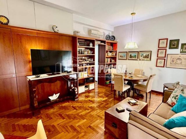 Appartamento in vendita a Napoli NA