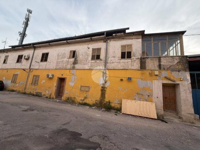 Appartamento in vendita a Napoli NA