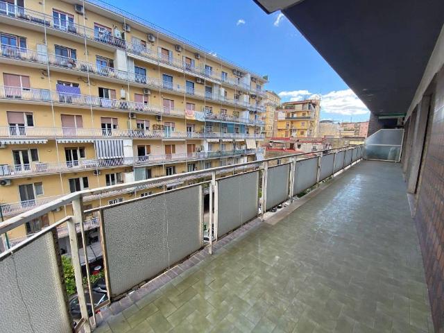Appartamento in vendita a Napoli NA