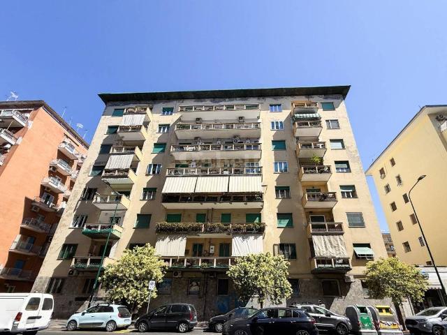 Appartamento in vendita a Napoli NA