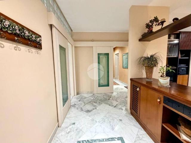 Appartamento in vendita a Napoli NA