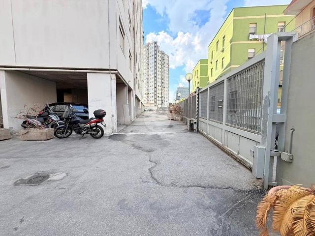 Appartamento in vendita a Napoli NA