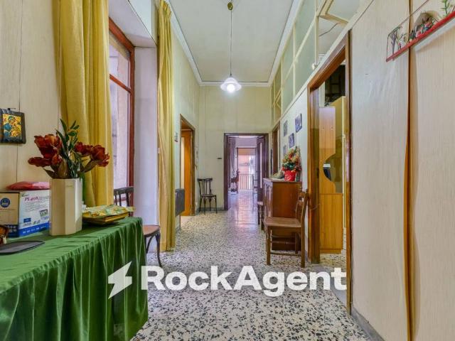 Appartamento in vendita a Napoli NA
