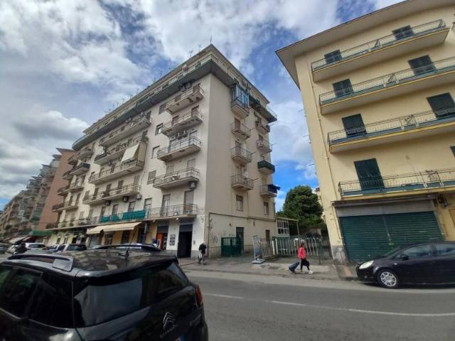 Appartamento in vendita a Napoli NA
