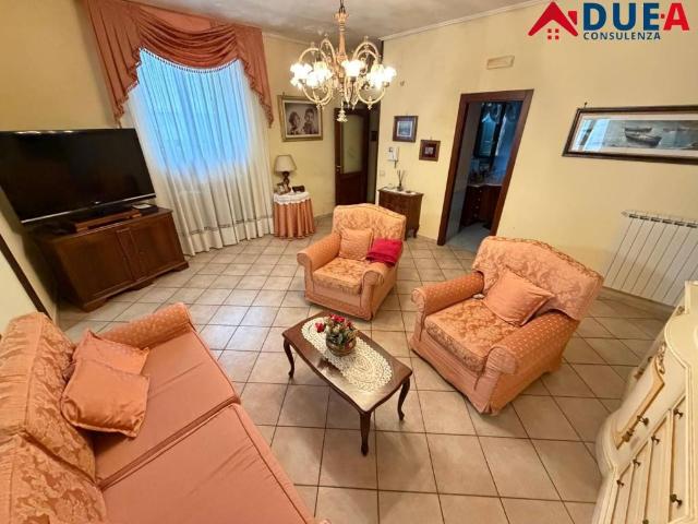 Appartamento in vendita a Napoli NA
