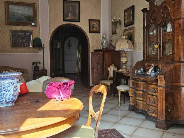 Appartamento in vendita a Napoli NA