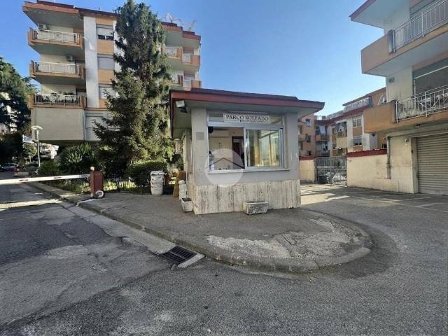 Appartamento in vendita a Napoli NA