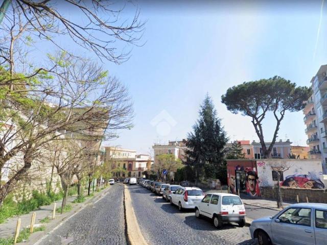 Appartamento in vendita a Napoli NA