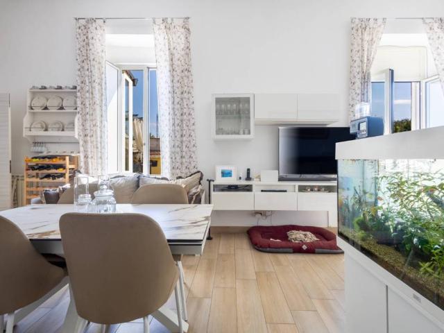 Appartamento in vendita a Napoli NA