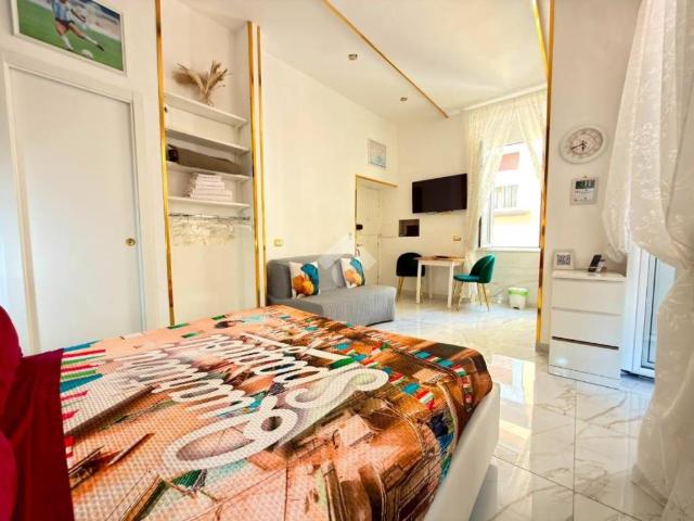 Appartamento in vendita a Napoli NA