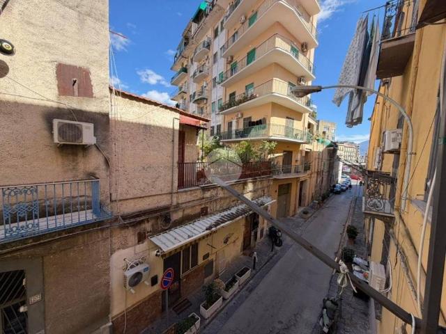 Appartamento in vendita a Napoli NA