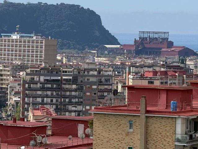 Appartamento in vendita a Napoli NA