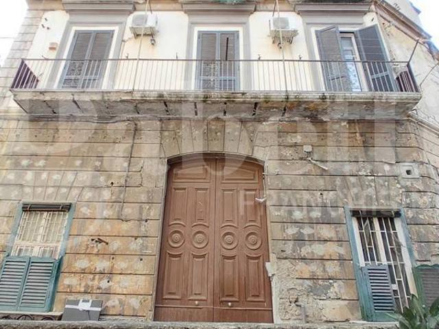 Appartamento in vendita a Napoli NA