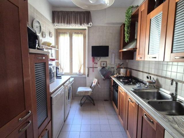 Appartamento in vendita a Napoli NA