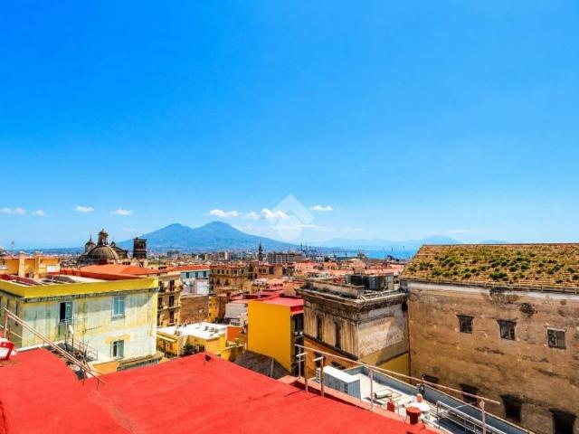 Appartamento in vendita a Napoli NA